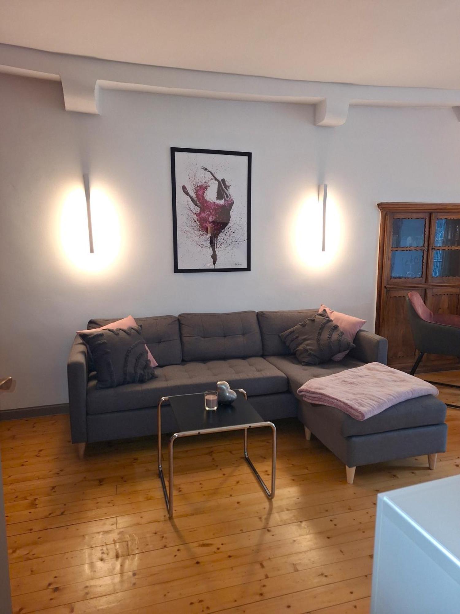 Apartamento Moselperle- Urlaub Im Historischen Fachwerkhaeuschen Bullay