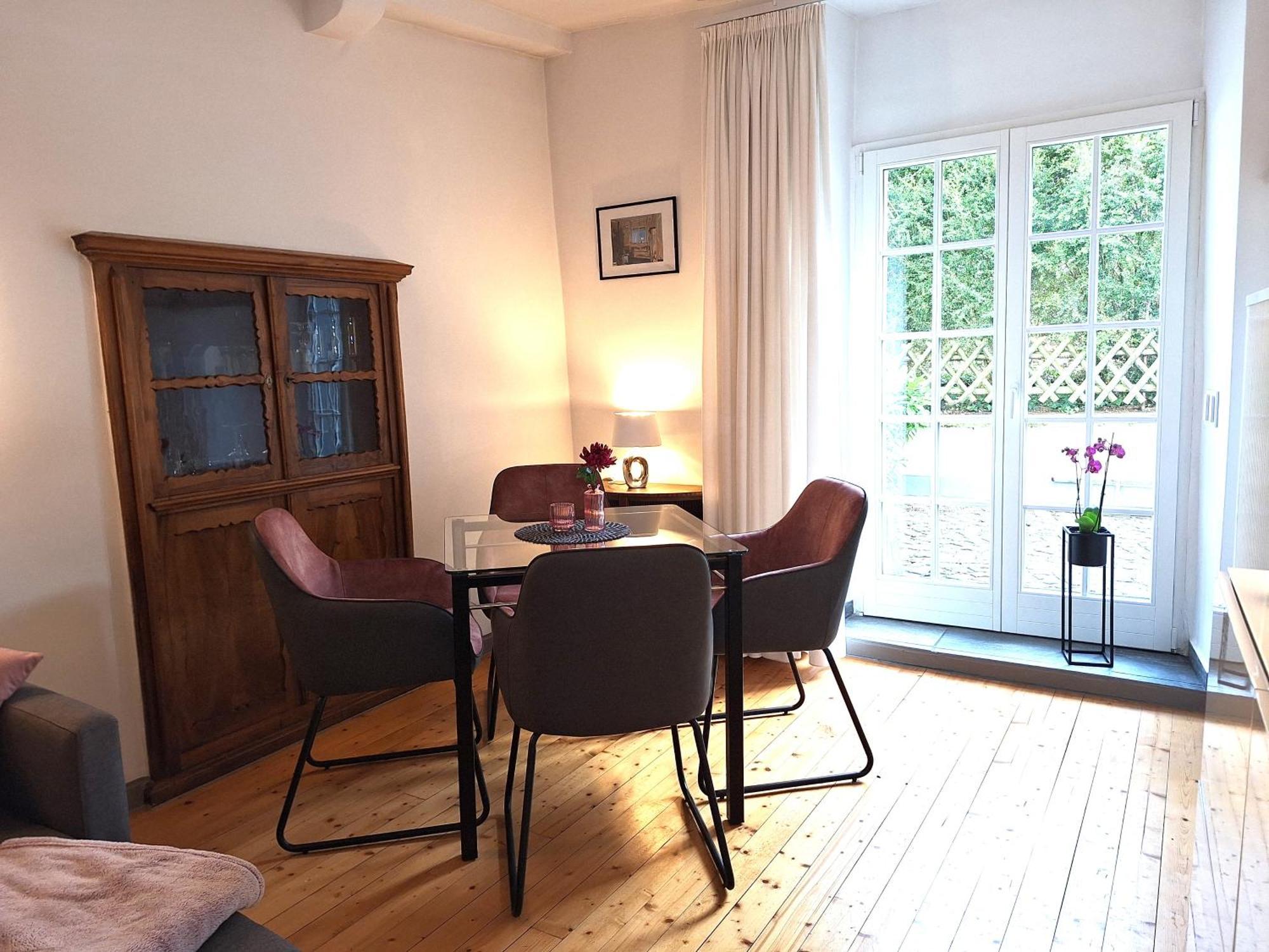 Apartment Moselperle- Urlaub Im Historischen Fachwerkhaeuschen