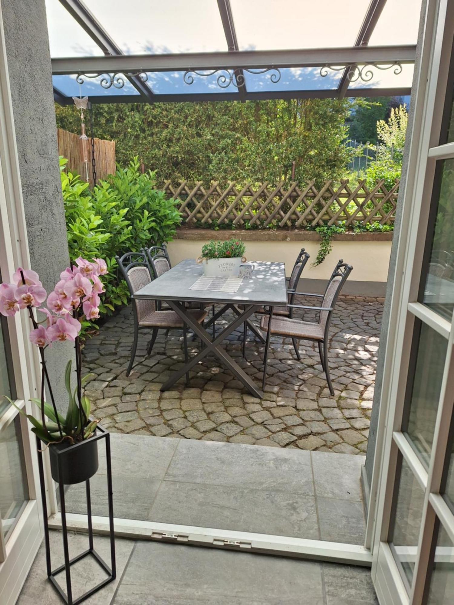 Apartment Moselperle- Urlaub Im Historischen Fachwerkhaeuschen *